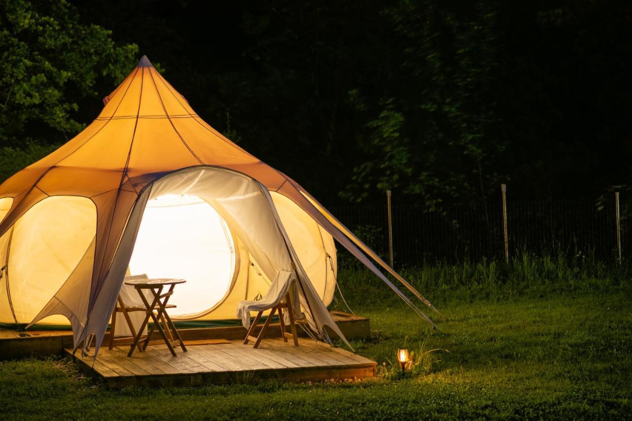 Glamping Gozdna Jasa Hotel Bovec Bagian luar foto