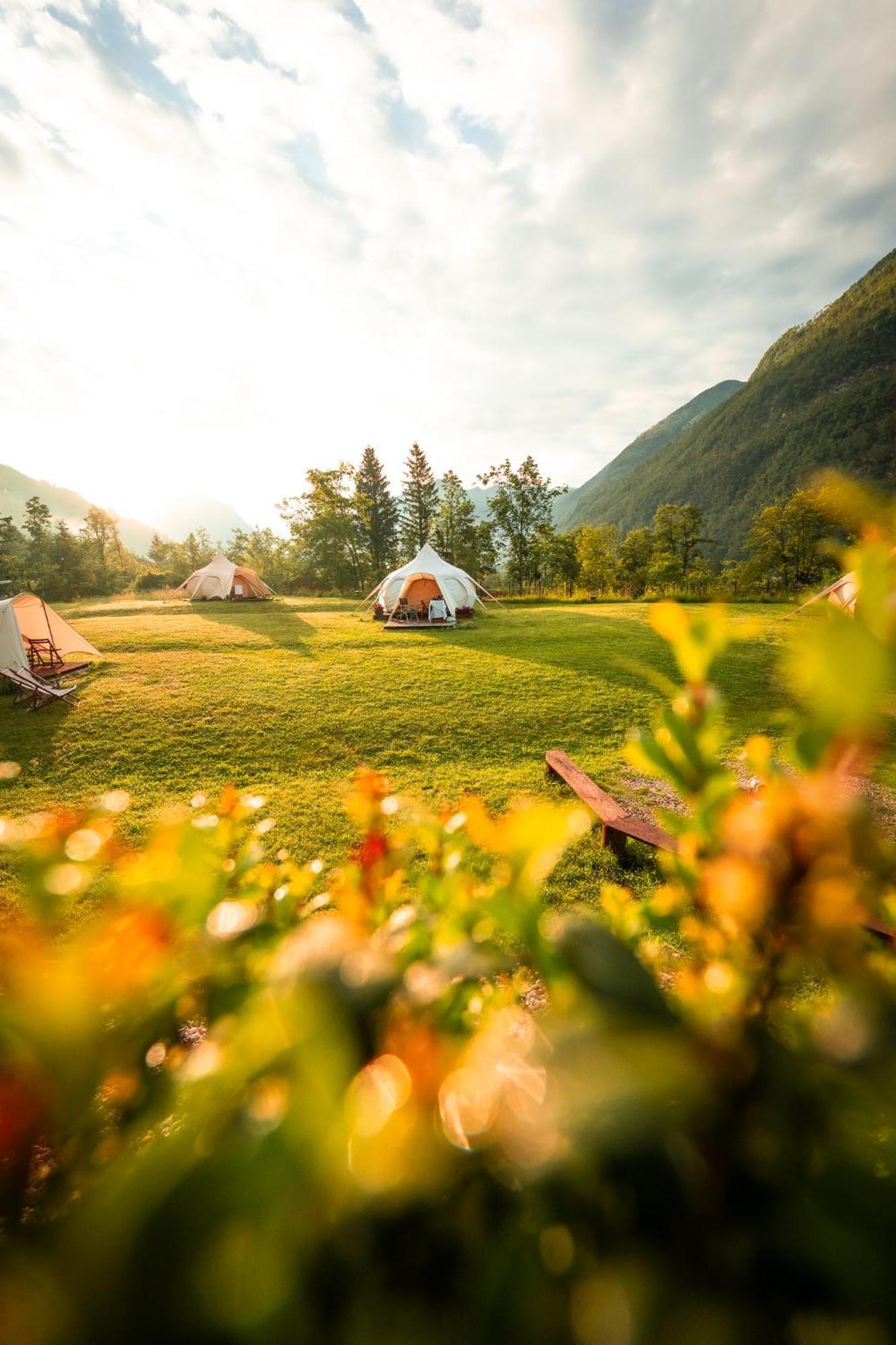 Glamping Gozdna Jasa Hotel Bovec Bagian luar foto