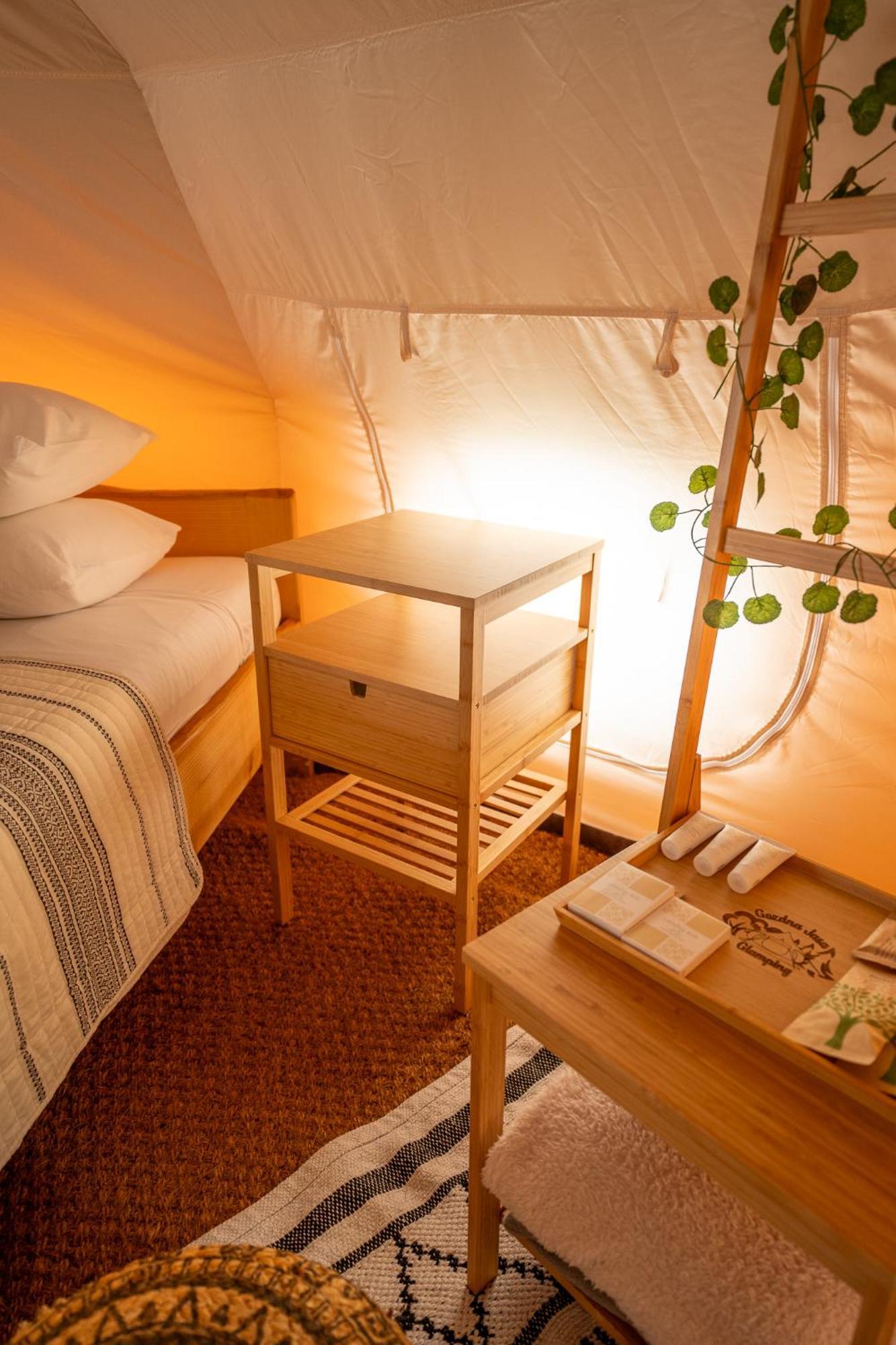 Glamping Gozdna Jasa Hotel Bovec Bagian luar foto