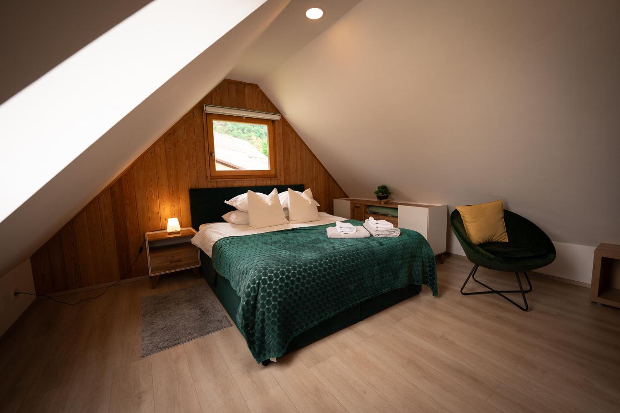 Glamping Gozdna Jasa Hotel Bovec Bagian luar foto