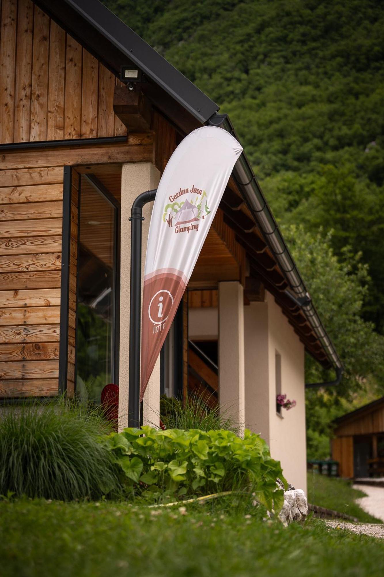 Glamping Gozdna Jasa Hotel Bovec Bagian luar foto